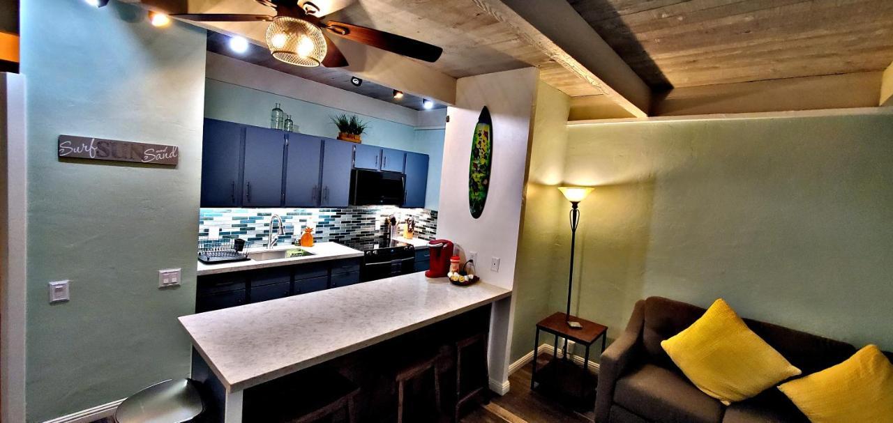 Ali'I Banyan Breeze Appartement Kailua-Kona Buitenkant foto